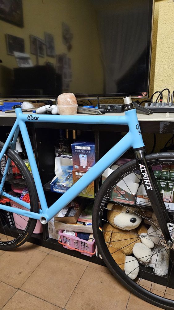 Quadro 8bar KRZBRG v2