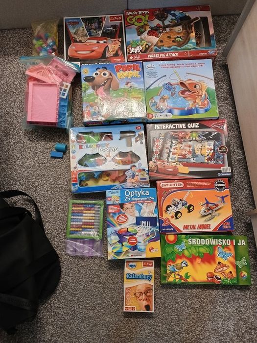 Bardzo duży zestaw gier i zabawek  dla przedszkolaka