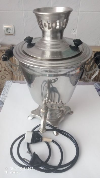 Продам самовар електричний (виробництво  СРСР)