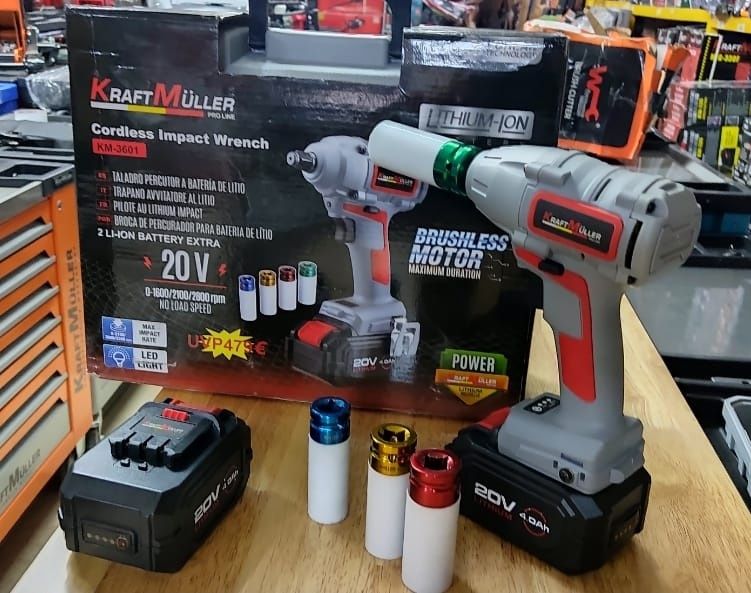 Maquina de Impacto 2 baterias de 20V 4.0Ah 350Nm
