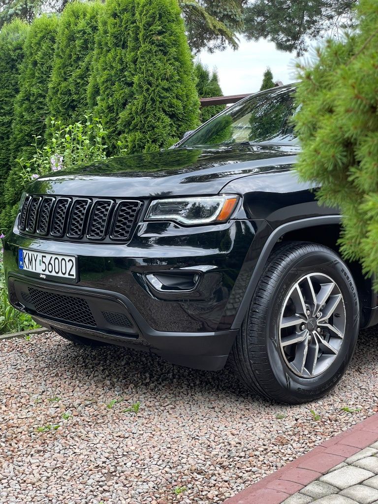 Sprzedam Jeepa Grand Cherokee WK2