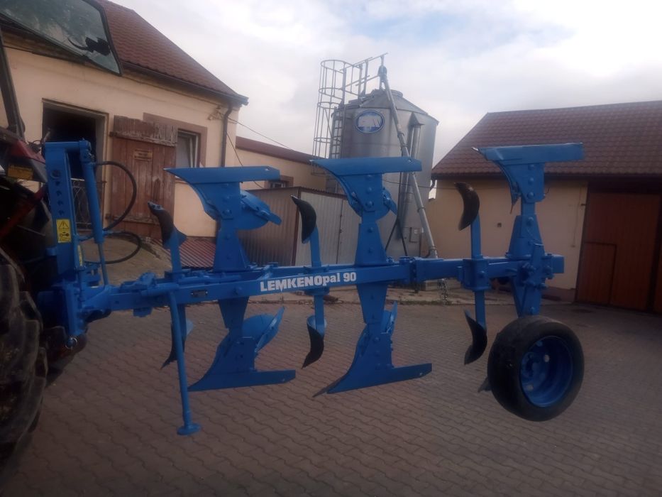 Pług 3 skibowy obrotowy Lemken Opal  90 2+1