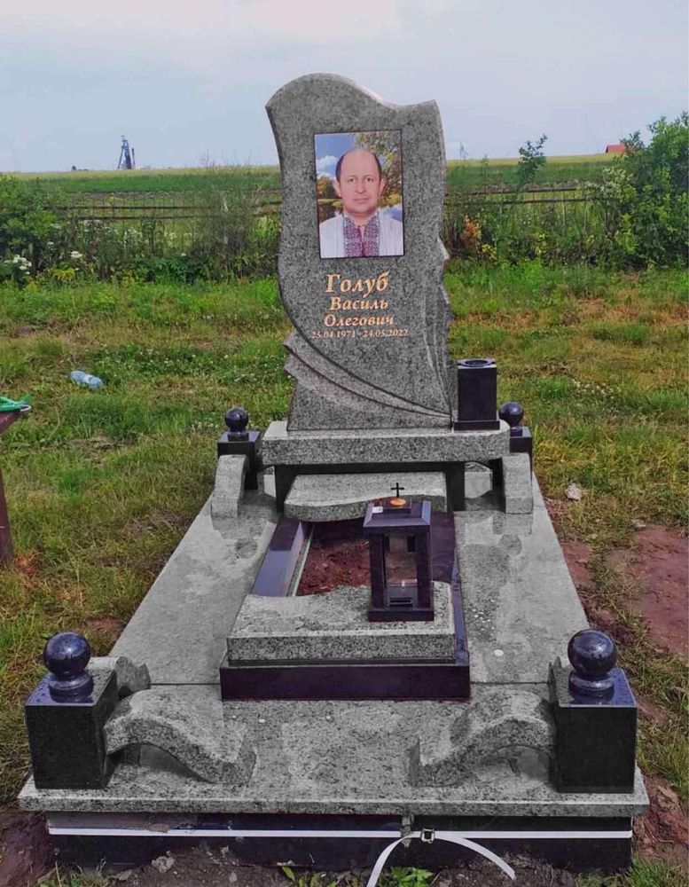 Памʼятники з граніту від виробника