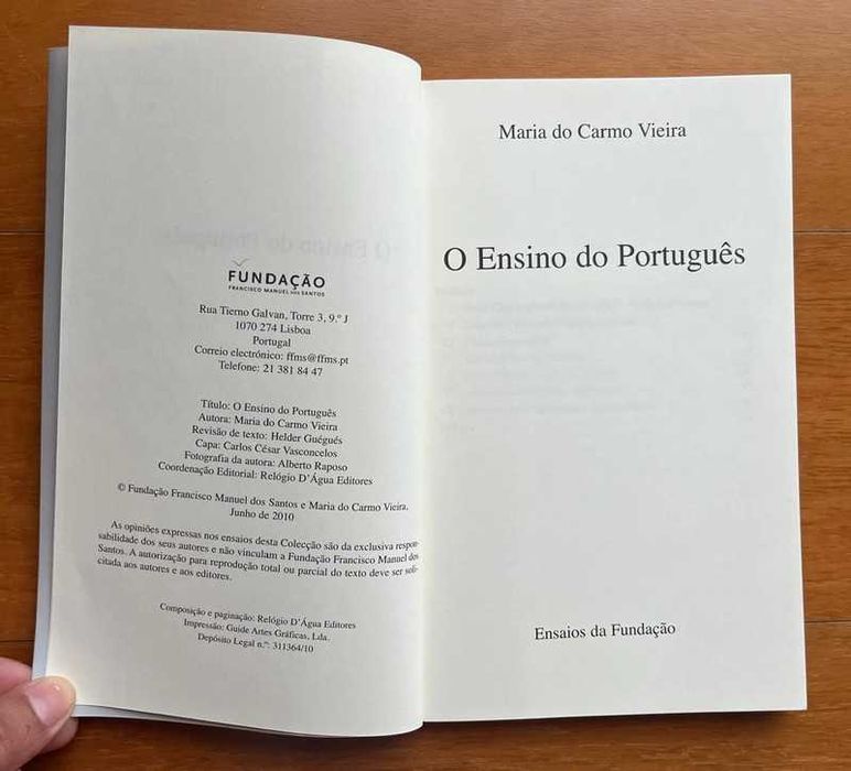 "O Ensino do Português" de Maria do Carmo Vieira