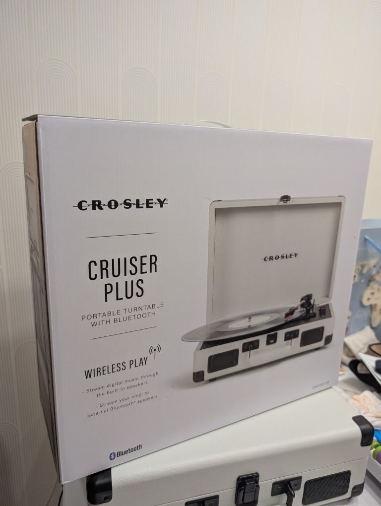 Вініловий програвач Cruiser Plus with Bluetooth In/Out від Crosley