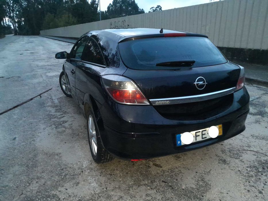 Opel Astra GTC 1.3 Sport