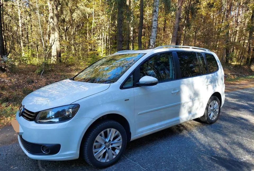 Volkswagen Touran Volkswagen Touran 5 osobowy 2016 rok