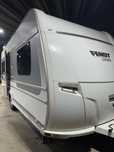 Fendt Vision 495 – Caravana 2014 em excelente estado