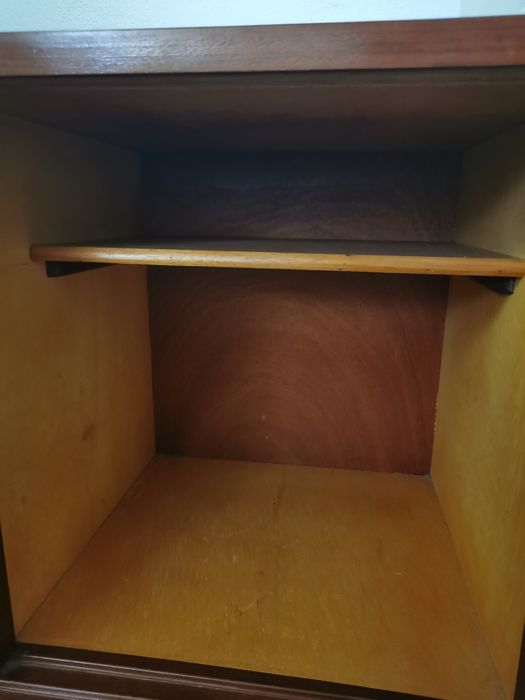 Móvel vintage em bom estado