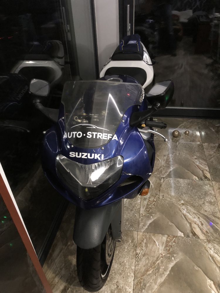 Suzuki GSXR600 K1