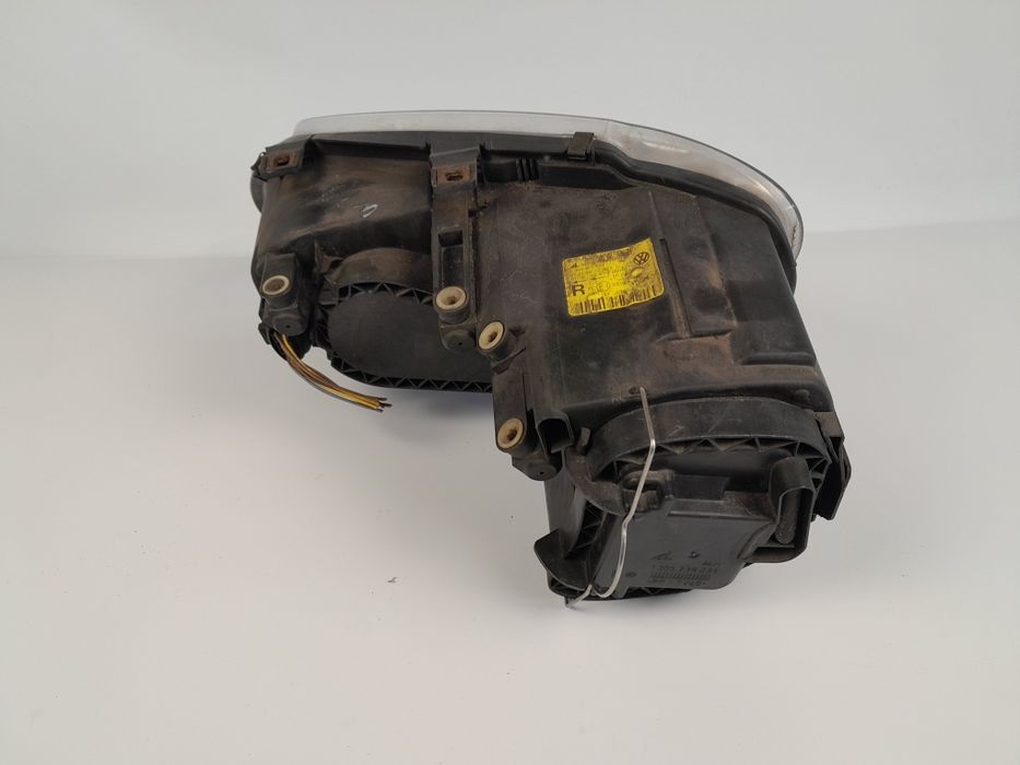 Фара права VW Touran 2003-2007p Фари Фольксваген Тоуран 1T0941006D