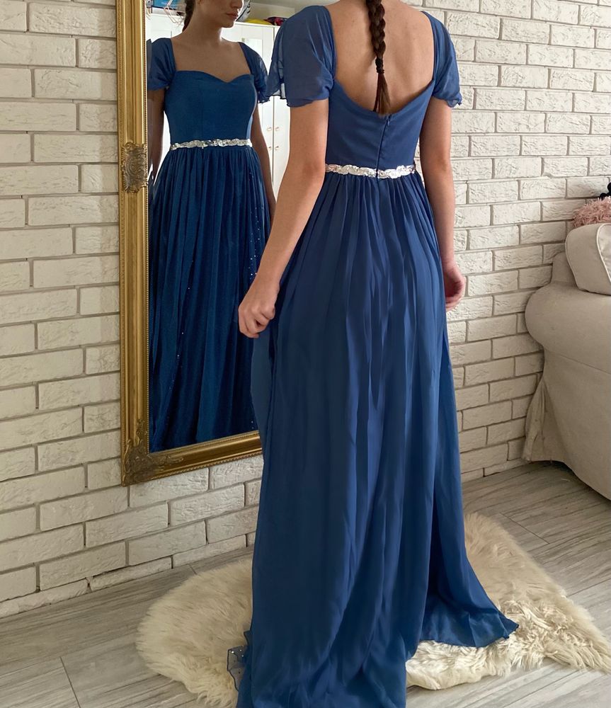 Niebieska długa szyfonowa sukienka maxi