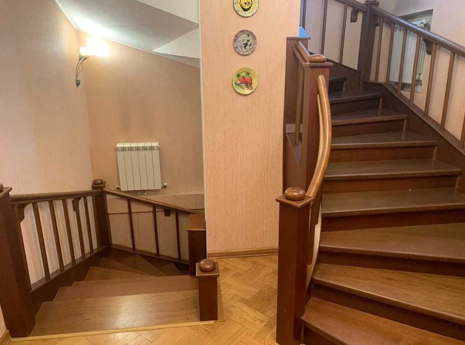 Шатиловка!Продам дом 250м2,ухоженный участок 5соток,ул.Новгородская,CB