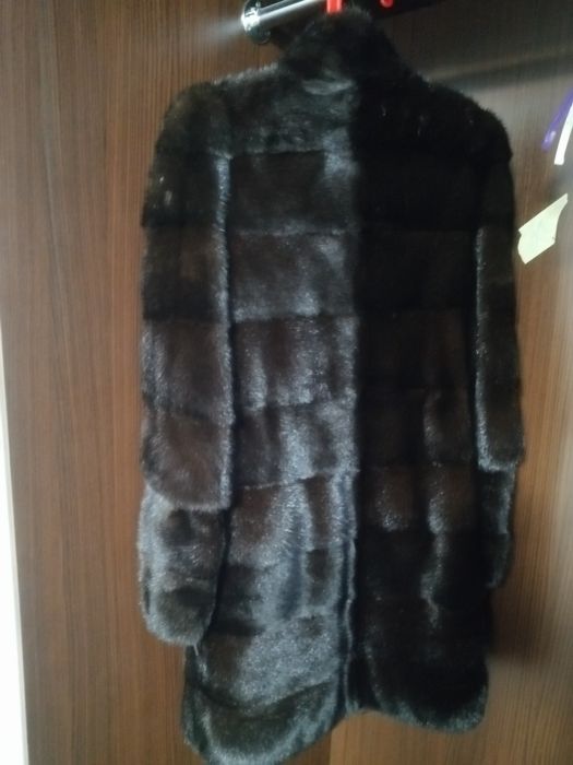 Продається шуба, норковая. Хорошее состояние.