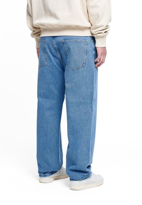 Jeansy z prostą nogawką Pegador 36