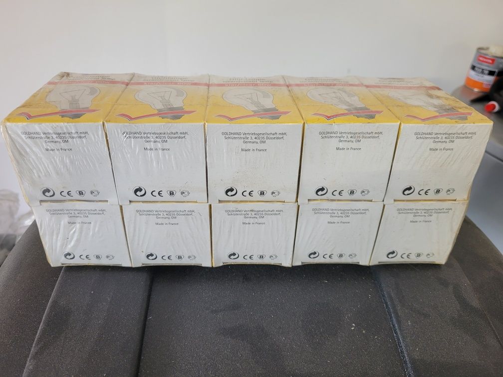 Żarówki 60w 10 sztuk aro