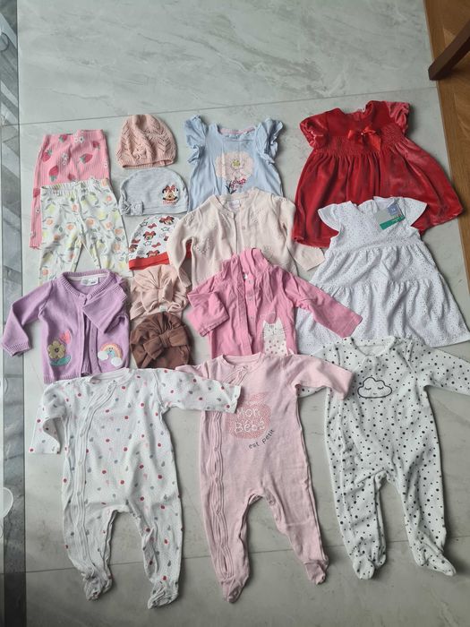 Zestaw ubranek 74 dla dziewczynki