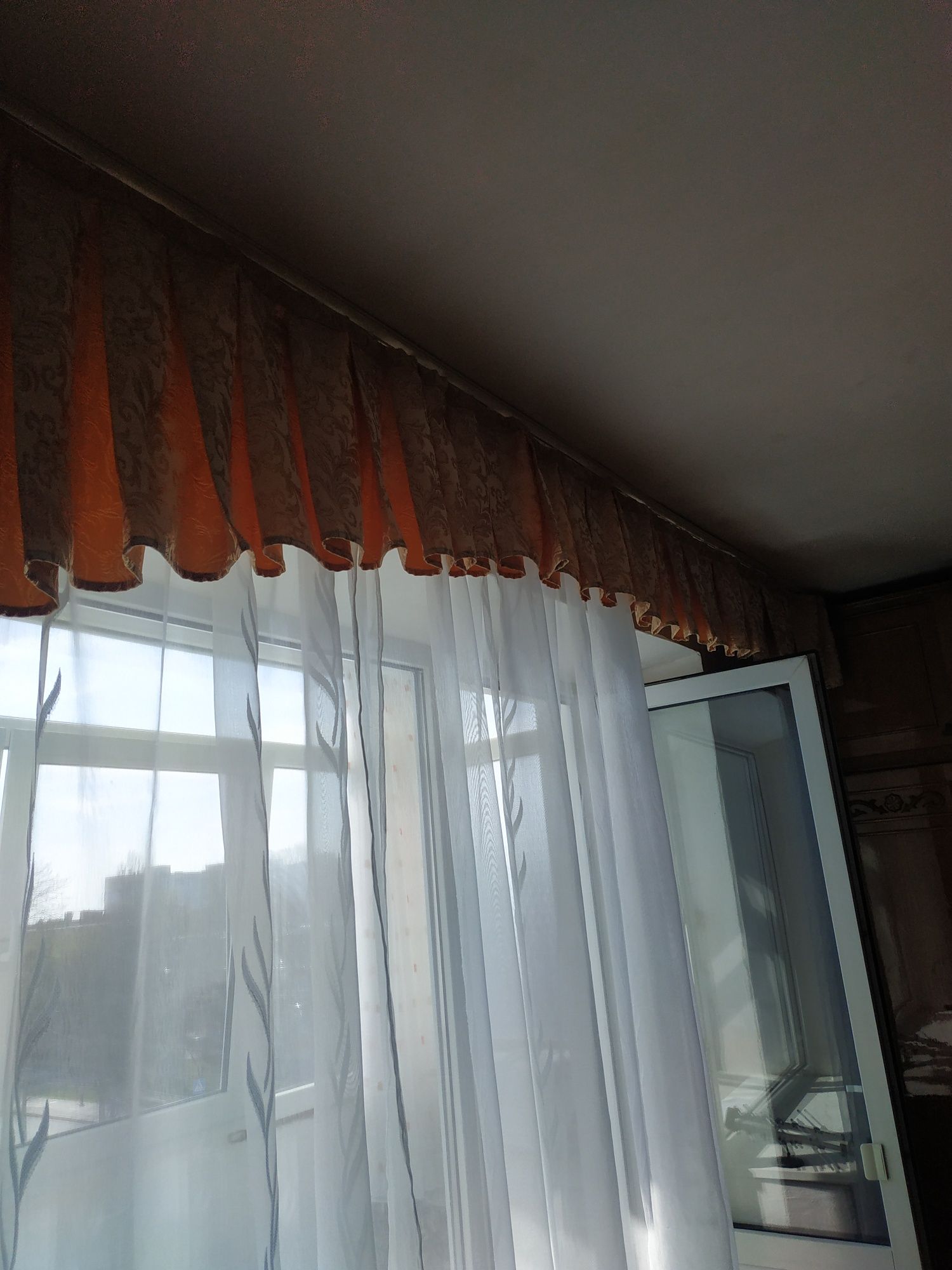 Продам ламбрекен
