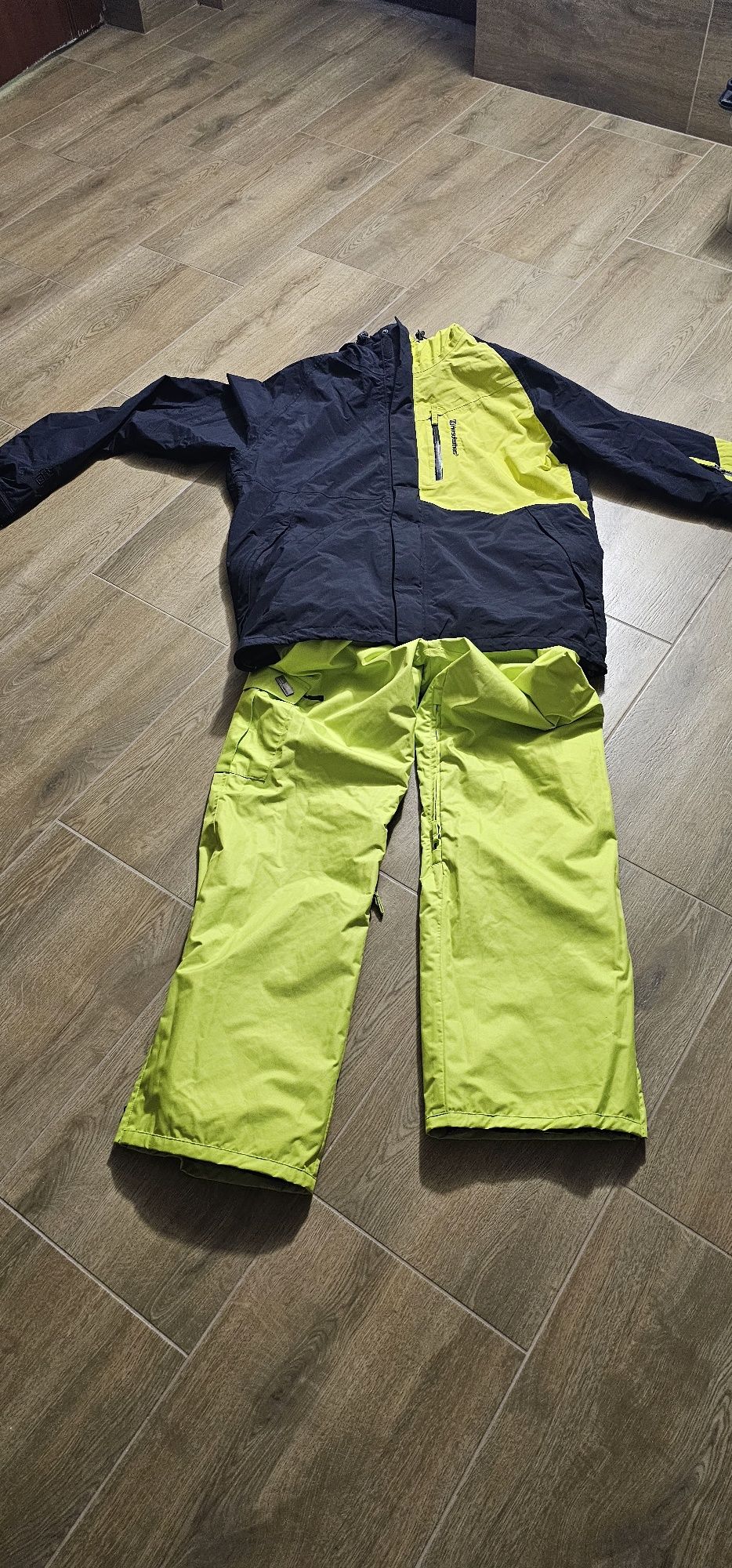 Komplet narciarski kurtka + spodnie