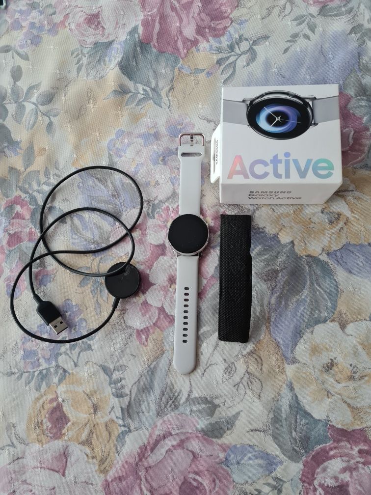 Samsung galaxy watch Active