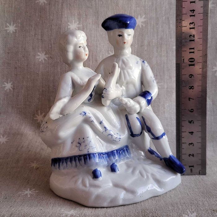 Подарок для влюбленных. Статуэтка Дама с Кавалером, Германия, фарфор