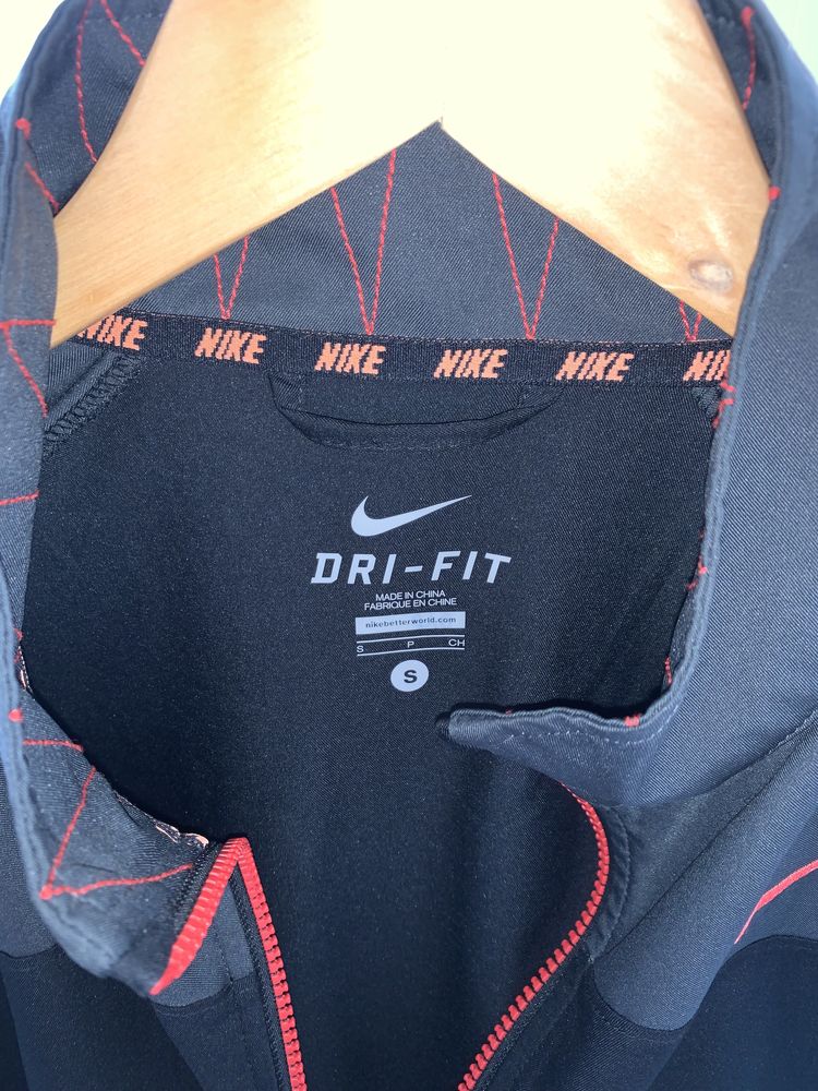 Зіпка Nike DRI - FIT