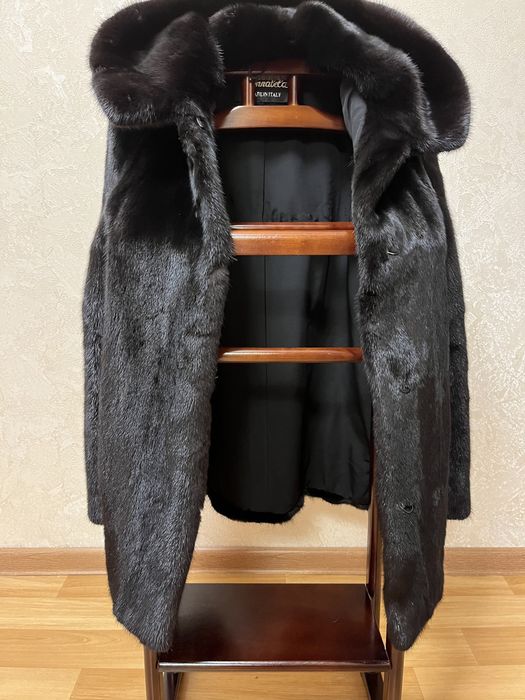Шуба норкова black lama Annabella Italy