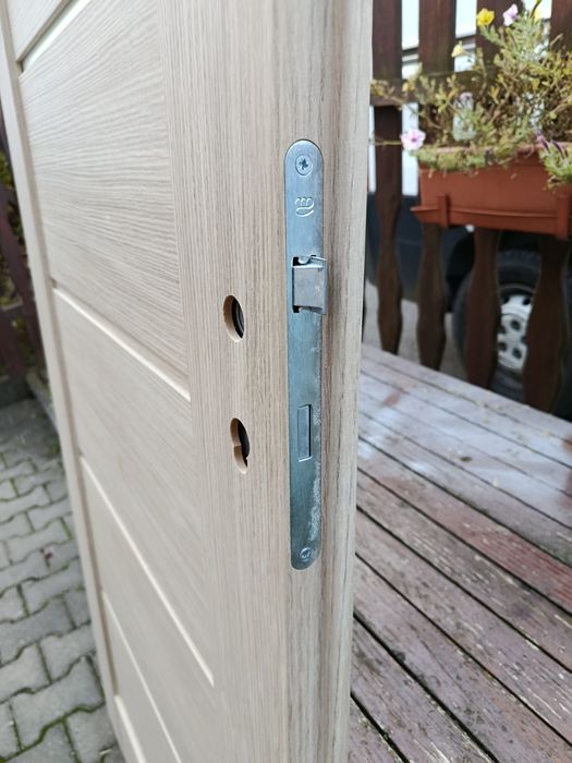 Drzwi 80 łazienkowe prawe