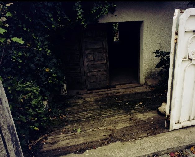 Armazém e garagem