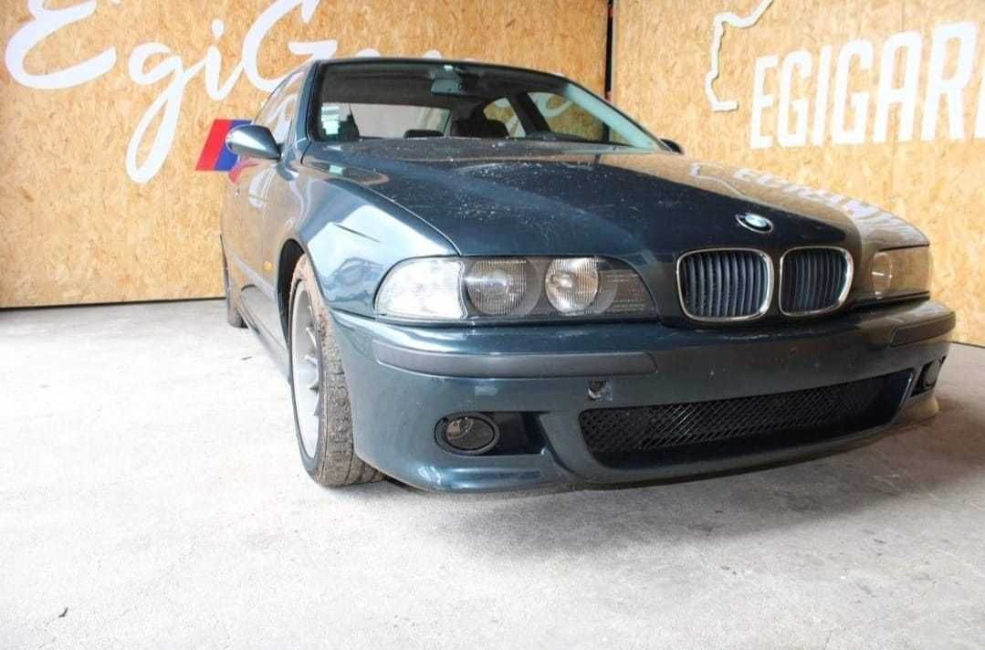 BMW E39 528iA _ Para Peças