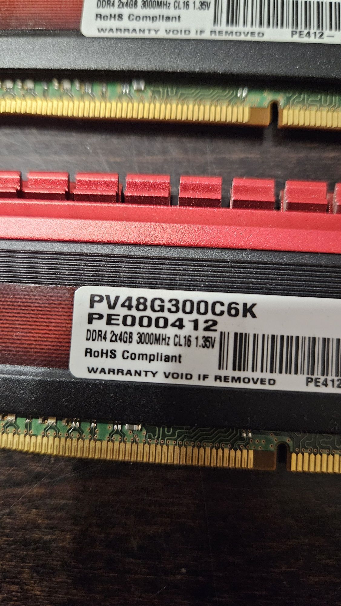 RAM DDR4 12GB (3 x 4GB)