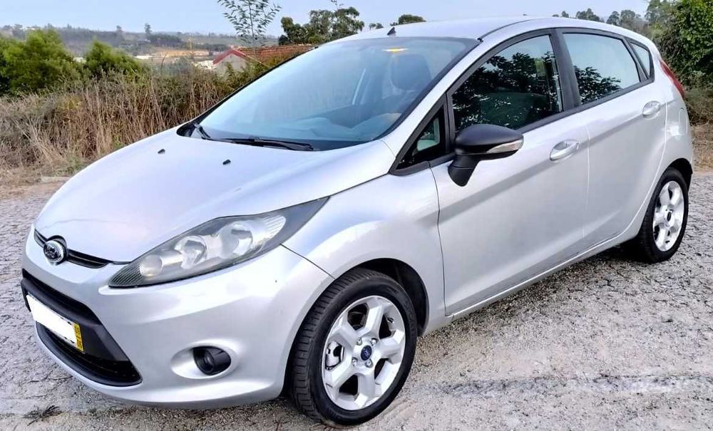 Ford Fiesta 1.2 16v / 147502 kms - Ar Condicionado