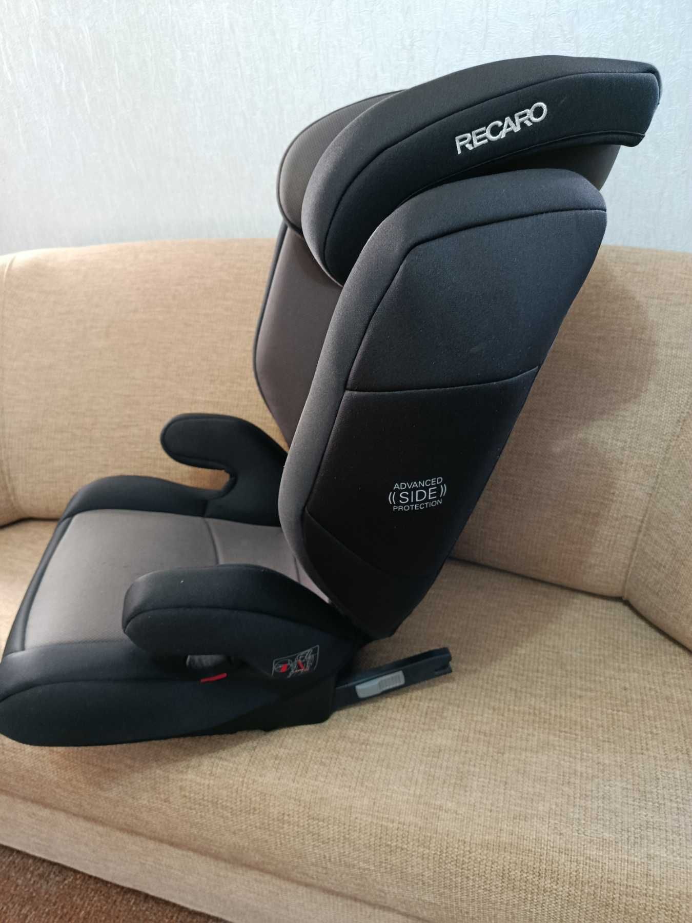 Автокрісло RECARO Monza Nova Evo
