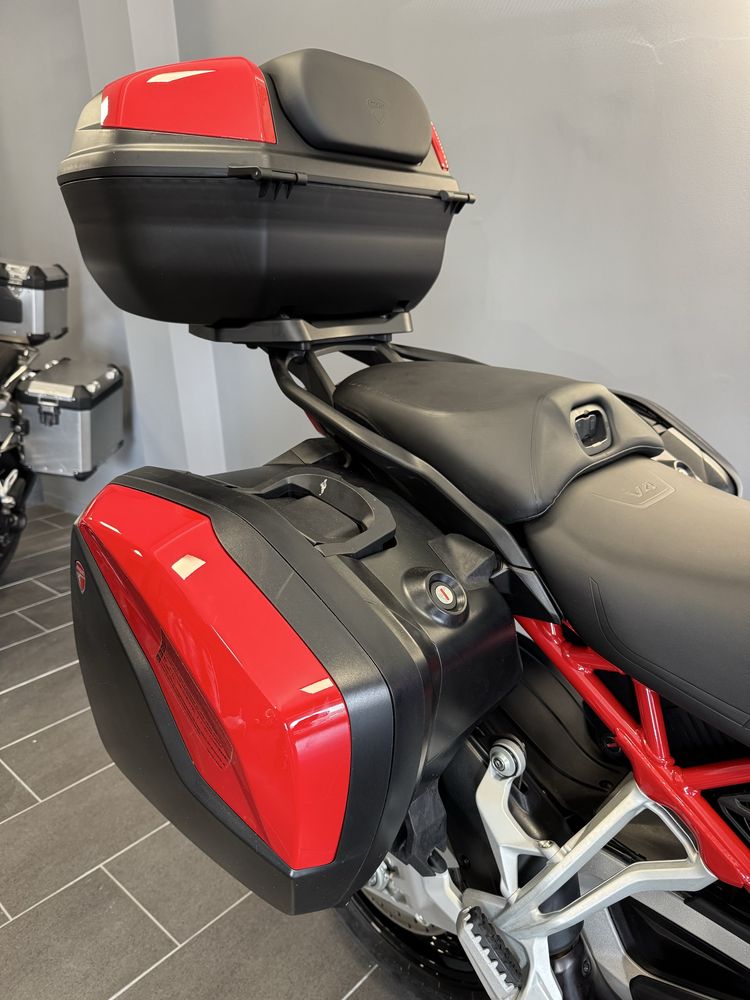 Ducati Multistrada V4 S Travel Radar