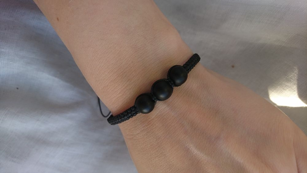 Bransoletka czarna sznurkowa pleciona makrama kamienie  czarny Onyks