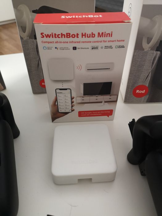 Switchbot Curtain Rod com hub wifi