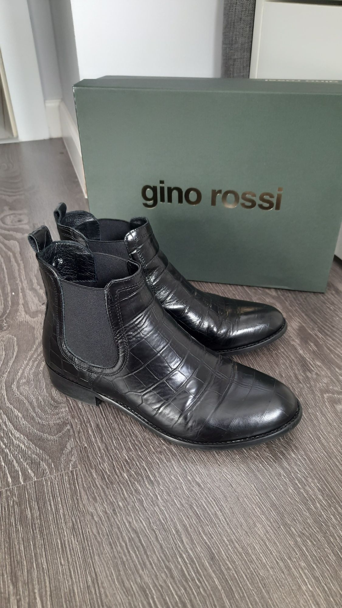 Botki Gino Rossi 38 skóra czarne sztyblety