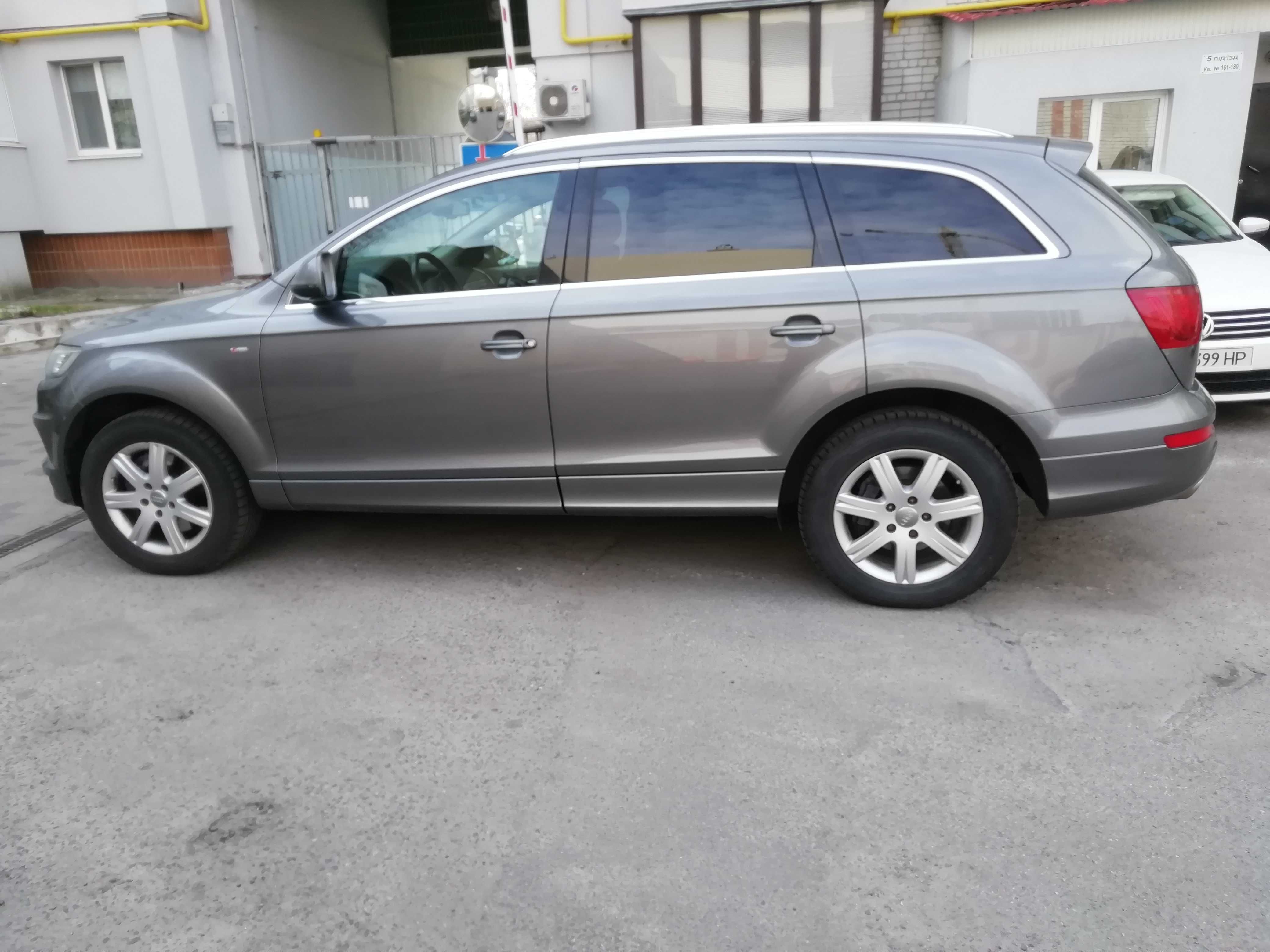 Audi  Q7 S-line 2010, 3.0 дизель, пневмопідвіска, 190 тис. пробігу.