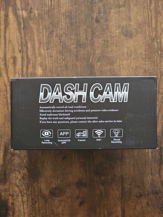 WeBeqer Dash Cam Q20
Kamera na deskę rozdzielczą 4K