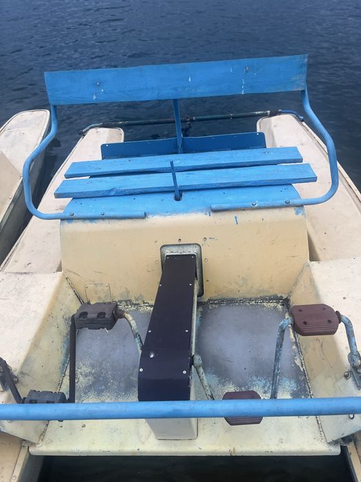 В продаже катамараны 3шт