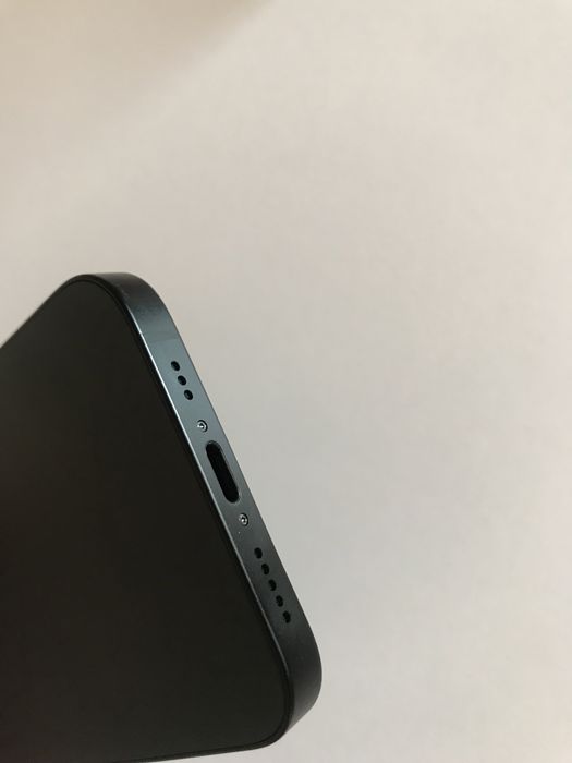 Apple iPhone 16e black 128Gb neverlock