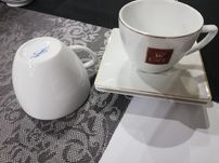 Lubiana DWIE nowe filiżanki porcelanowe