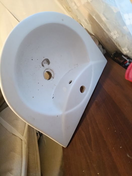 Умывальник для ванной комнаты