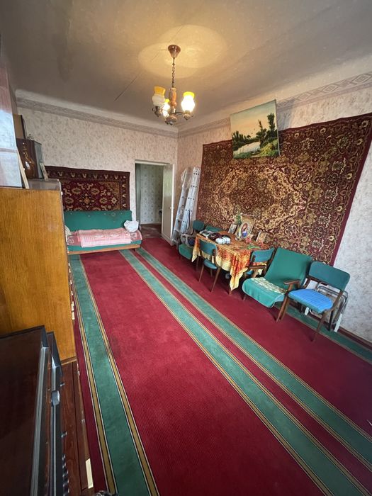 Продам 2-х ком квартиру в самом центре ЮГОКа
