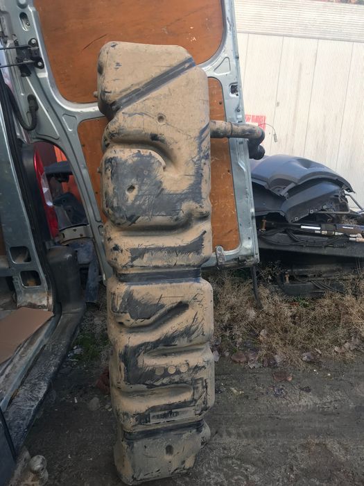 Бак поливний мерседес 100 літрів спрінтер А 906 471 2901