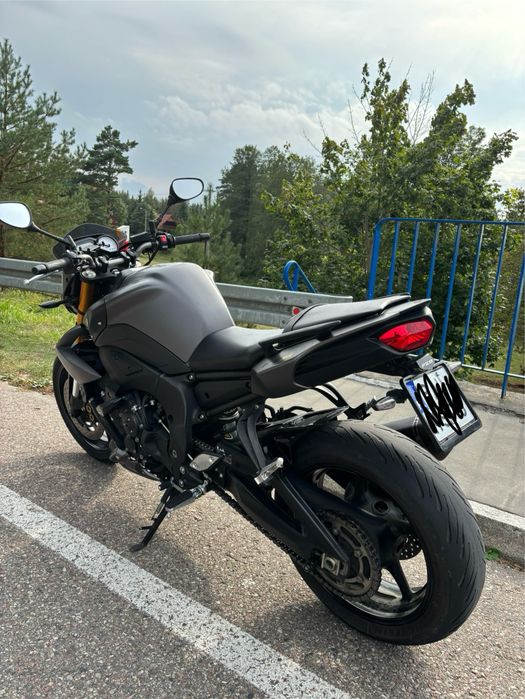 Sprzedam Yamha FZ8 2012r