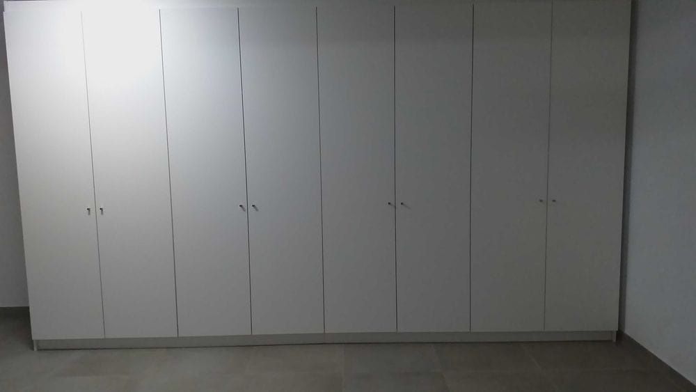 Cozinhas, Roupeiros, Mobiliário sob medida e projeto. Peça Orçamento!