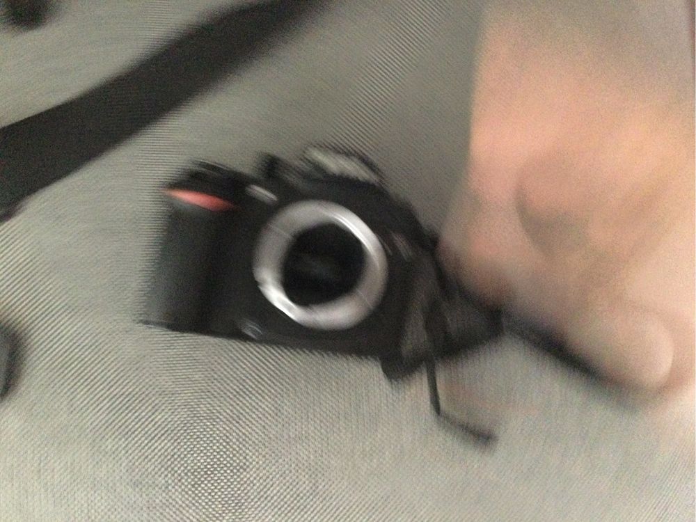 Nikon D 80 com mala e carregador e bateria