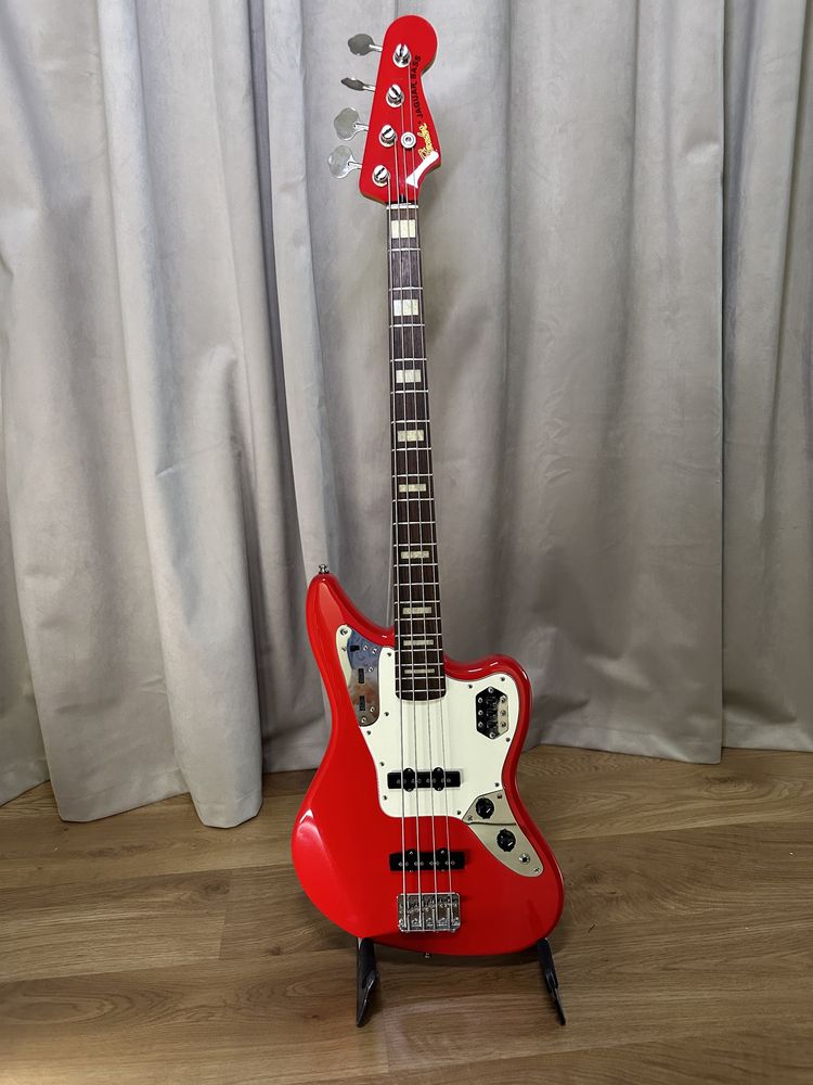 Fender Jaguar Bass Deluxe Japan 2006