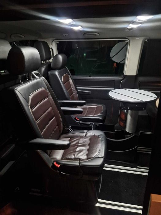 Volkswagen Multivan Highline 2016 • 4x4 • • Bogate wyposażenie •